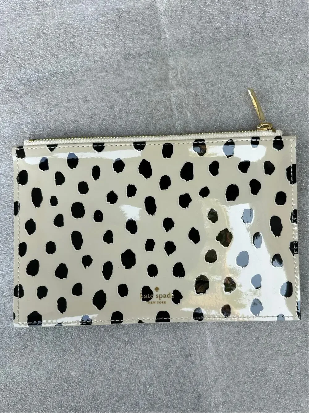 Kate Spade New York Black & Cream Spotted Patent Zip Pouch Clutch